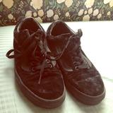 Vans Shoes | 8.5 Very Cute Black Velvet Vans | Color: Black | Size: 8.5