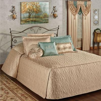 Cambridge Classics Grande Bedspread Wheat, Queen, Wheat