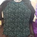 Lularoe Tops | Lula Roe Baseball Tshirt | Color: Black/Green | Size: M