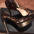 Jessica Simpson Shoes | Bronze/Gold & Black Metallic Sandals | Color: Brown/Gold | Size: 6.5