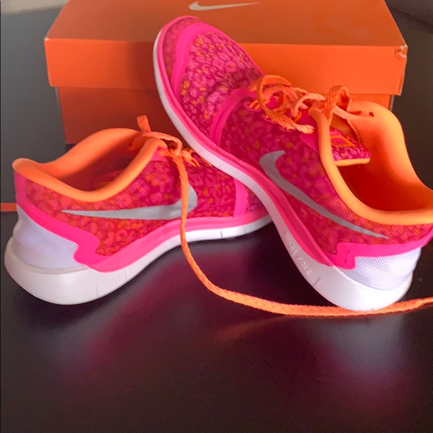 Nike Shoes | Brand New Nike Free 5.0 | Color: Orange/Pink | Size: 6y