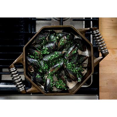 FINEX DL5-10001 5 Qt. Octagonal Pre-Seasoned Cast Iron Dutch Oven with Speed Cool Spring Handles