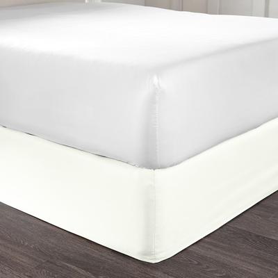 BH Studio Bedskirt by BH Studio in Ivory (Size FULL)