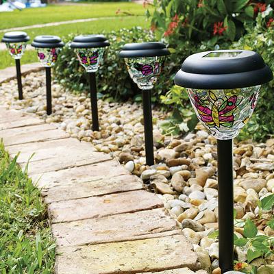 Tiffany Style Solar Stake Lights, Set of 5 by BrylaneHome in Multi 5 Path Lights
