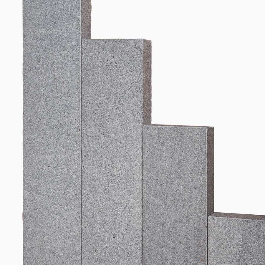 Seltra Natursteine Palisaden GALA EXACTA NEW Granit anthrazit Herkunft Vietnam, 8x20 cm, 100 cm Image