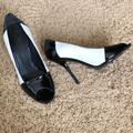 Gucci Shoes | Gucci Pumps | Color: Black/White | Size: 8