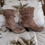 Jessica Simpson Shoes | Jessica Simpson Slip On Medium Heel Boot | Color: Tan | Size: 6