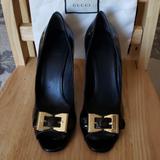 Gucci Shoes | Gucci Patent Leather Gold Hardware Open Shoe 9b | Color: Black | Size: 9b