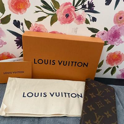 Louis Vuitton Accessories | Louis Vuitton Iphone 8 Plus Case | Color: Brown | Size: Os