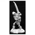 Reaper Miniatures REM03945 Dark Heaven Legends - Bog Skeleton Two Handed Sword - Figures