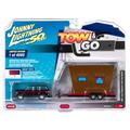 Johnny Lightning Tow & Go 1:64 1981 Jeep Wagoneer with Tiny House VER B