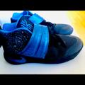 Nike Shoes | Nike Kyrie 2 Gs “Wet” Basketball Shoes- Size 5.5 | Color: Black/Blue | Size: 5.5bb