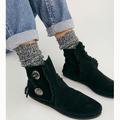 Free People Shoes | Free People X Minnetonka 2 Button Concho Moccasins | Color: Black/Silver | Size: 9.5