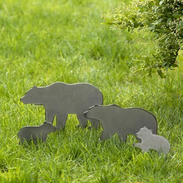 bear-family-garden-stake-set/