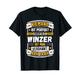 Niemand ist Perfekt aber als Winzer Geschenk Wein Spruch T-Shirt