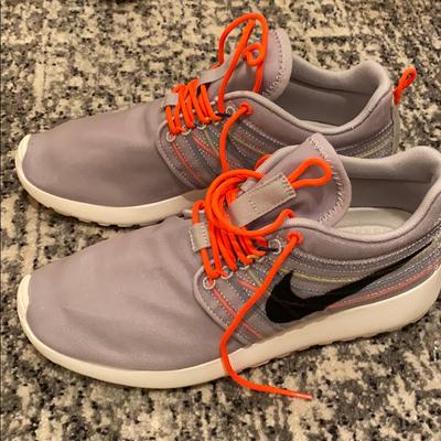 Nike Shoes | Men’s Nike Roshe Flynit | Color: Gray/Orange | Size: 6.5
