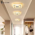 Plafonnier Led carré au design moderne Luminaire de plafond idéal pour un couloir un salon une