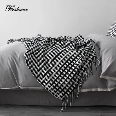 Couverture de cheminée pied-de-poule couvre-lit sur le lit couverture en laine housse de canapé
