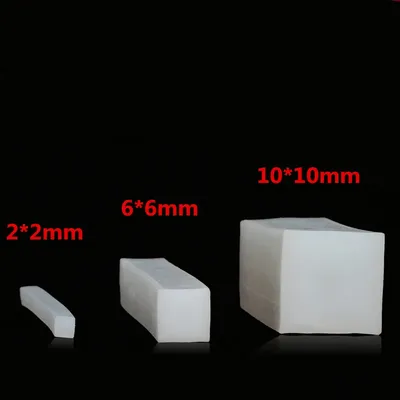 Bande d'étanchéité carrée en caoutchouc de silicone solide résistant aux hautes températures 2*2mm