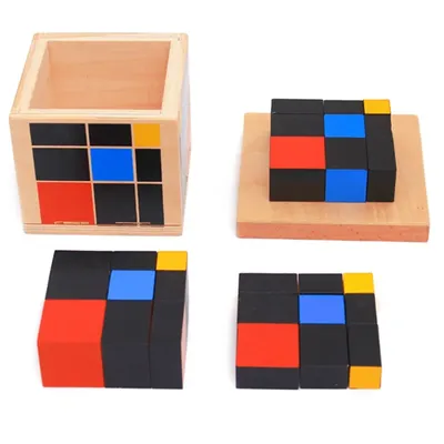 Jouets éducatifs d'apprentissage précoce Cube trinoculaire en bois Montessori pour les tout-petits