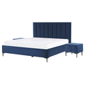 Bett mit 2 Nachttischen Blau Samtstoff Lattenrost 160x200 cm Dekoratives Kopfteil mit Vertikaler Versteppung Modern