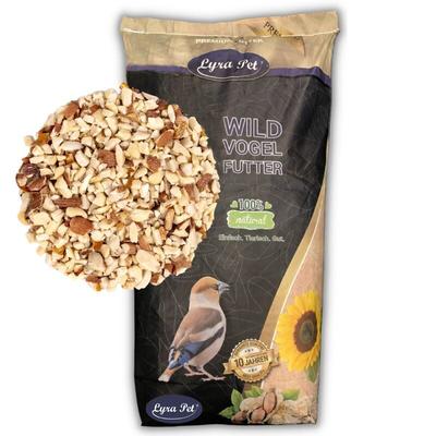 Lyra Pet - 25 kg ® Erdnusskerne gehackt mit Haut Neue Ernte