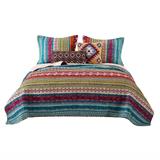 Tribal Print Full Quilt Set with Decorative Pillows, Multicolor