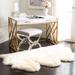 SAFAVIEH Handmade Natural Sheepskin Leanca 3.4-inch Thick Rug