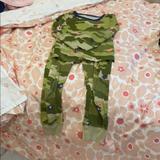 J. Crew Pajamas | Girls Jcrew Pajamas Camo With Flowers Size 5 | Color: Green | Size: 5g