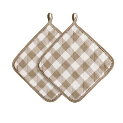 Buffalo Check Pot Holder - Set of Two by Achim Home Décor in Taupe