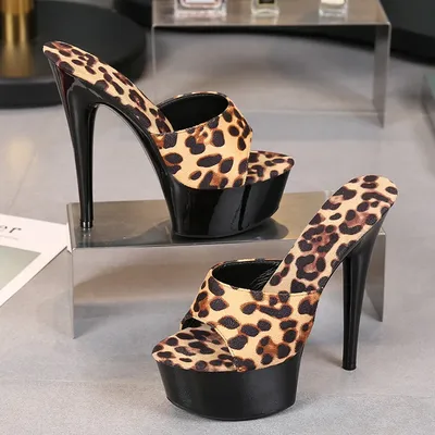 Pantoufles à imprimé léopard pour femmes sandales à plateforme boîte de nuit chaussures sexy à