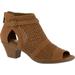 Easy Street Carrigan Sandals (Women)