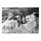 Buffalo Games Construction on Mt Rushmore 513 Piece Jigsaw Puzzle
