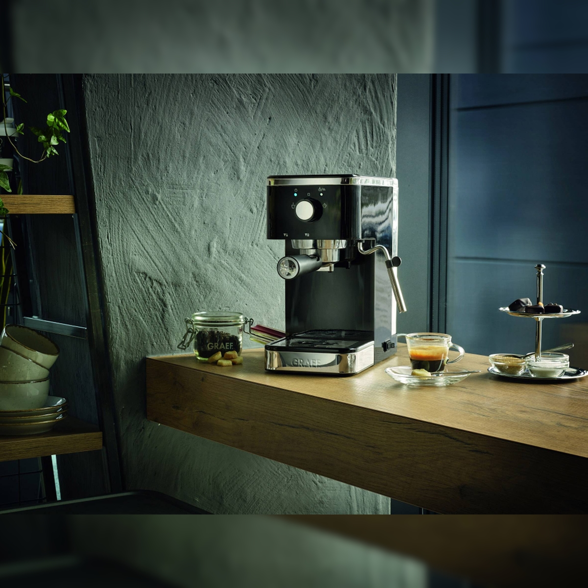 Graef Salita Espressomaschine mit Siebtr?ger Schwarz 1400 W ES402EU Image