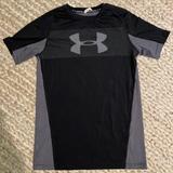 Under Armour Shirts & Tops | Boy's Under Armour Black & Gray Heat Gear T-Shirt | Color: Black/Gray | Size: Xlb