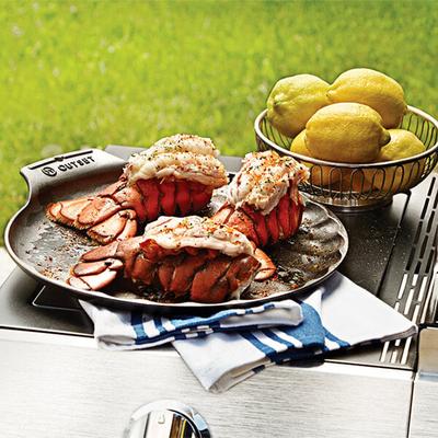 Outset® 76378 12" x 11 5/8" Cast Iron Scallop Grill Pan
