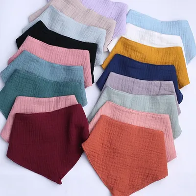 Bavoir en coton de couleur unie pour bébé écharpe puériculture en tissu triangle pour nouveau-né