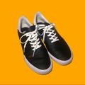 Adidas Shoes | Adidas Men’s Originals Black Stan Smith Shoes | Color: Black/White | Size: 6.5