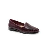 Women's Liz Iii Loafer by Trotters in Burgundy (Size 7 M)