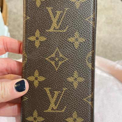 Louis Vuitton Accessories | Louis Vuitton Iphone 10 Folio | Color: Brown | Size: Iphone 10