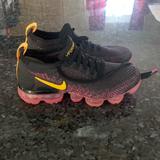 Nike Shoes | Euc Like New! Women’s Size 5.5 Nike Vapormax Flyknit 2 Shoes Super Cute/Comfy | Color: Black/Pink | Size: 5.5