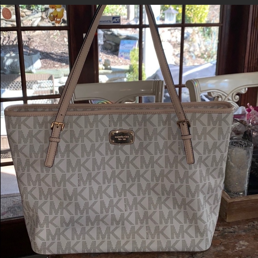 Michael Kors Bags | Beautiful New Mk Carry All Bag! Perfect For Spring!! | Color: Tan/White | Size: Os