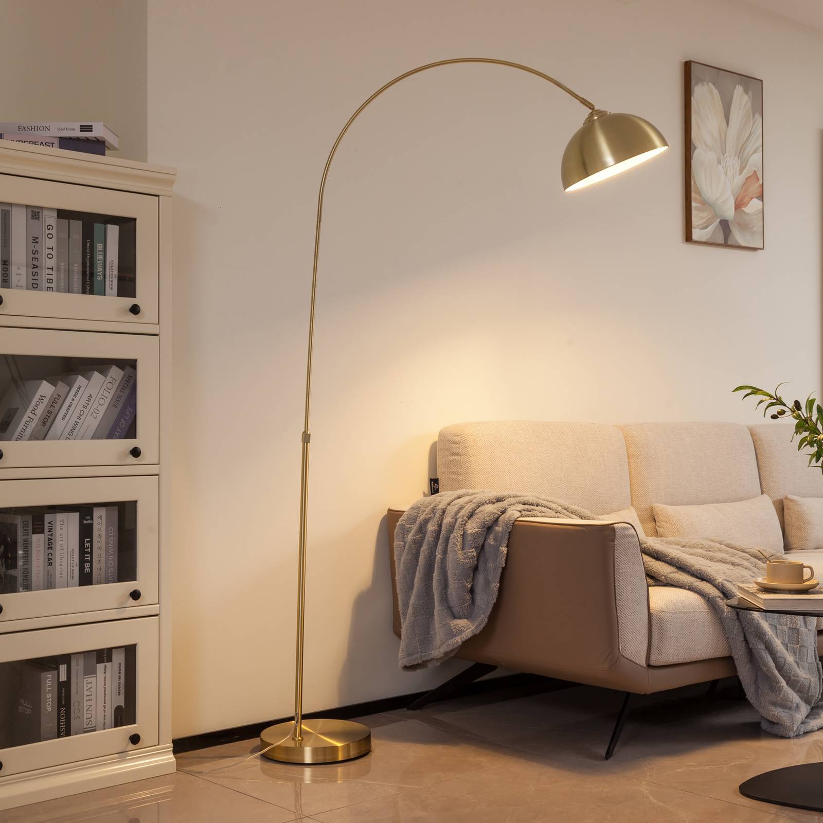 Bogenlampe Lennart Lindby, messing / gold, für Wohn- / Esszimmer, Metall, Modern, Stehlampe