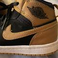 Nike Shoes | Air Jordan 1 Retro High Bg Size 10 Child Shoes Black/Metallic Gold-White.. | Color: Black/Gold | Size: 10b