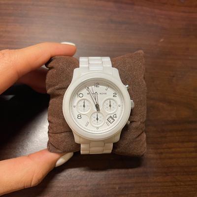 Michael Kors Accessories | Michael Kors Ceramic White Watch Mk5161 | Color: White | Size: Os