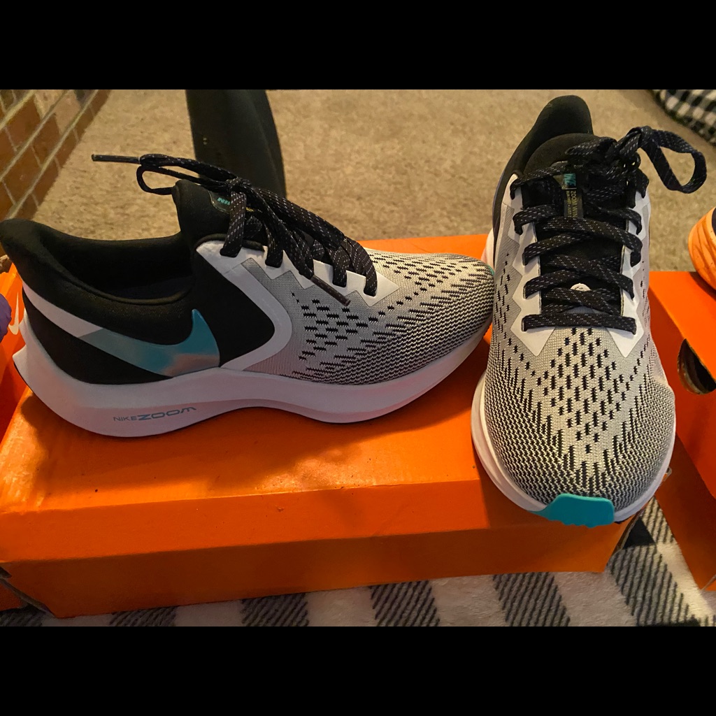 Nike Shoes | Brand New Nike Zoom. Womens 6 | Color: Black | Size: 6