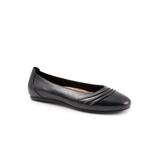 Women's Safi Ballerina Flat by SoftWalk in Black (Size 7 M)