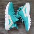 Nike Shoes | Nike Air Huarache Women Athletic Sneakers (Aqua/Teal) | Color: Blue/Green | Size: 7.5