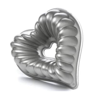 Nordic ware - - Elegant Heart Bundt