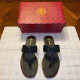 Tory Burch Shoes | Nib Tory Burch Thong Welt Tumbled Leather Sandal | Color: Black | Size: 8